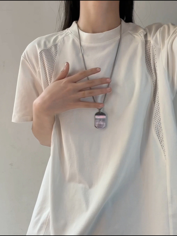Άσπρο αντρικό T‑shirt κοντομάνικο από ice silk, γρήγορο στέγνωμα, διάτρητη πλέξη και patchwork ραφές, δροσερό καλοκαιρινό αθλητικό