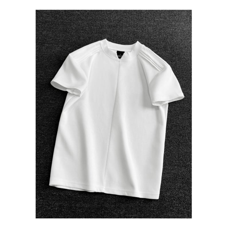 Αντρικό κοντομάνικο T‑shirt με στρογγυλή λαιμόκοψη, χαλαρή εφαρμογή, μονόχρωμο, καλοκαιρινό στυλ 2026