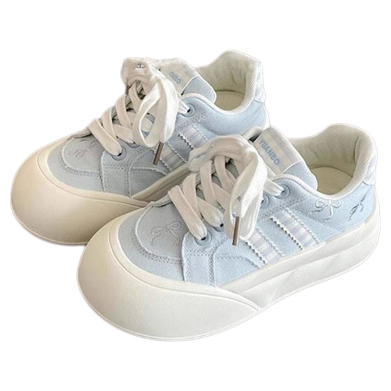 Γυναικείες καμβά sneakers με παχιά σόλα, λευκά, casual στυλ, άνοιξη 2026