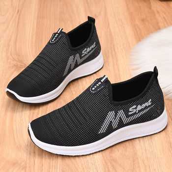 Γυναικεία υφασμάτινα παπούτσια Old Beijing, Slip-On, Flyknit επάνω μέρος, για αθλητικό περπάτημα και καθημερινή χρήση