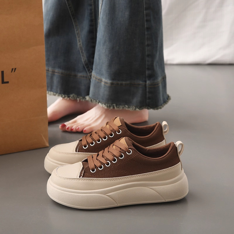 Γυναικείες επίπεδες casual sneakers με μαλακή αίσθηση πάτου, μοντέλο φθινοπωρινό 2025, ελαφρείς, αδιάβροχες, αντιολισθητικές, ρετρό έμπνευση