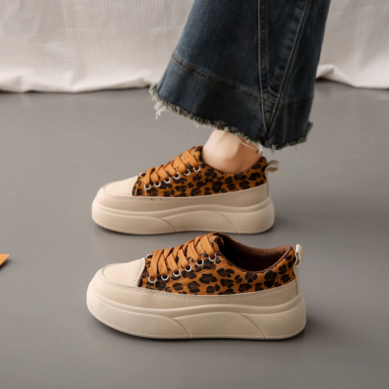 Γυναικείες επίπεδες casual sneakers με μαλακή αίσθηση πάτου, μοντέλο φθινοπωρινό 2025, ελαφρείς, αδιάβροχες, αντιολισθητικές, ρετρό έμπνευση