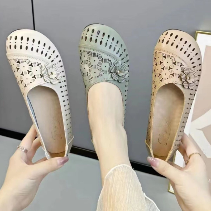 Γυναικείες άνετες loafers με μαλακή σόλα και διάτρητα λουλούδια, εθνο-ρετρό στυλ