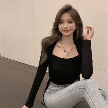 2026 Γυναικεία μπλούζα Hot Girl, ελαφρύ cropped τοπ με μακριά μανίκια, στυλ Χονγκ Κονγκ, σέξι εφαρμογή για layering