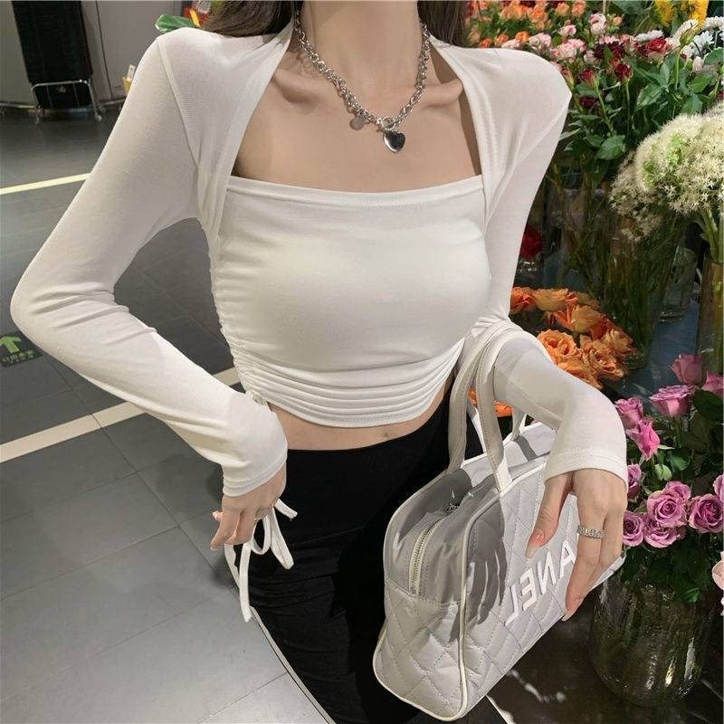 2026 Γυναικεία μπλούζα Hot Girl, ελαφρύ cropped τοπ με μακριά μανίκια, στυλ Χονγκ Κονγκ, σέξι εφαρμογή για layering