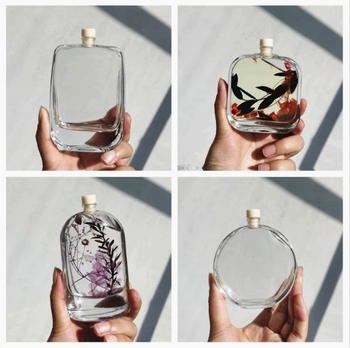 100 ml Διαφανής γυάλινη φιάλη επίπεδης τετράγωνης μορφής με μικρό στόμιο για οινοπνευματώδη, αρωματοθεραπεία, επαναγέμισμα αρωμάτων, καφέ και ποτά, κενή διακοσμητική φιάλη