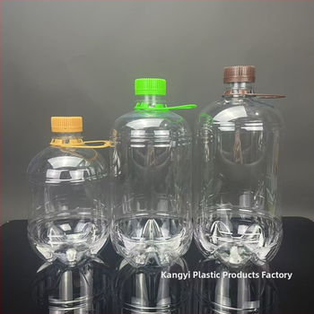 PET pivné fľaše kalibru 38 s objemom 1 l, 1,5 l a 2,5 l so zosilnenými stenami
