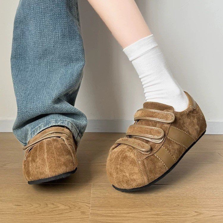Γυναικείες nubuk πλατφόρμες με Velcro, στρογγυλό μπροστινό μέρος, μεσαίο ύψος τακουνιού 3–5 cm, παχιά σόλα, αναπνεόμενες