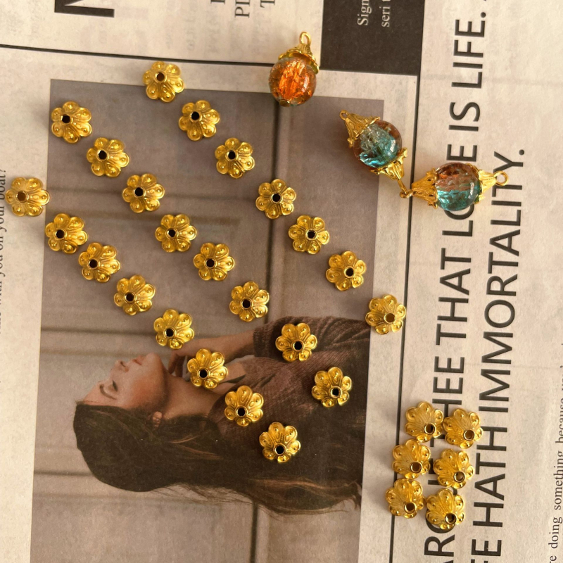 14K színálló gyöngykupak DIY ékszer alkatrészek – kézzel készített elemek fülbevalókhoz, karkötőkhöz és medálokhoz