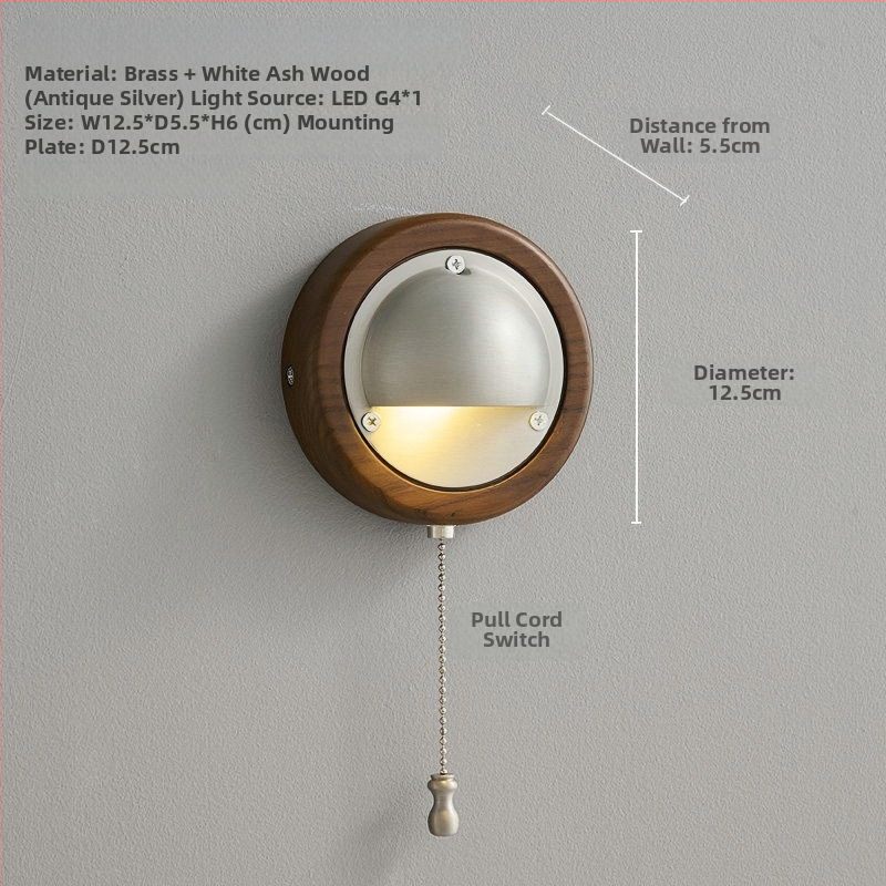Celomedená vintage nástenná lampa z bieleho voskovaného dreva, francúzsky antický štýl, do pracovne, chodby alebo jedálne