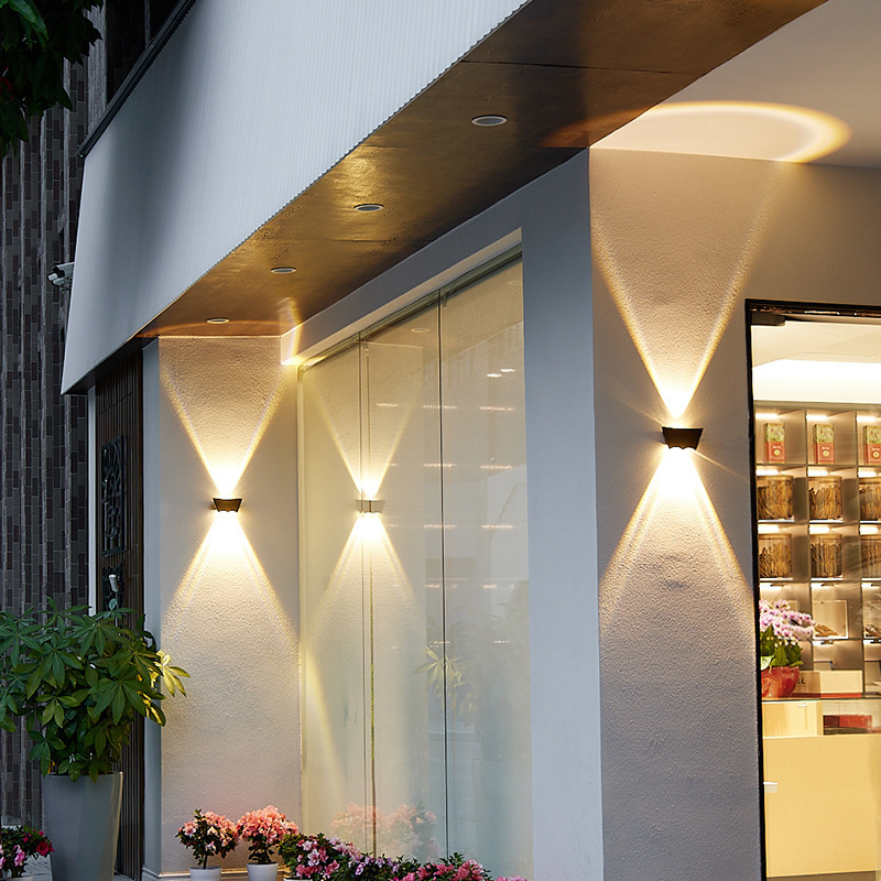LED διπλής κεφαλής εξωτερικός τοίχος φως IP65 αδιάβροχο, φωτισμός πάνω-κάτω, wall washer για σκάλες και αυλή, μοντέρνο μινιμαλιστικό στυλ
