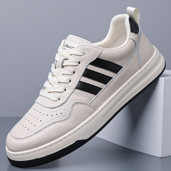 Ανδρικά sneakers από δέρμα πρώτης στρώσης, αναπνεύσιμα λευκά casual παπούτσια για την άνοιξη, με μαλακή σόλα