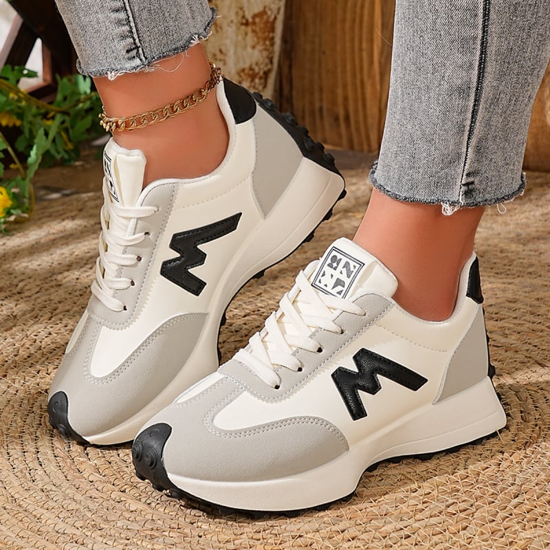 Γυναικείες sneakers 2026 άνοιξη–φθινόπωρο, κορεατικό στυλ, μεσαίο ύψος τακουνιού (3–5 cm), άνετες καθημερινές αθλητικές παπούτσια για τρέξιμο