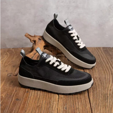 Férfi cipő tavasz-nyárra: vintage alacsony felső részű sneaker, légáteresztő, vastag talppal, mindennapi sportcipő