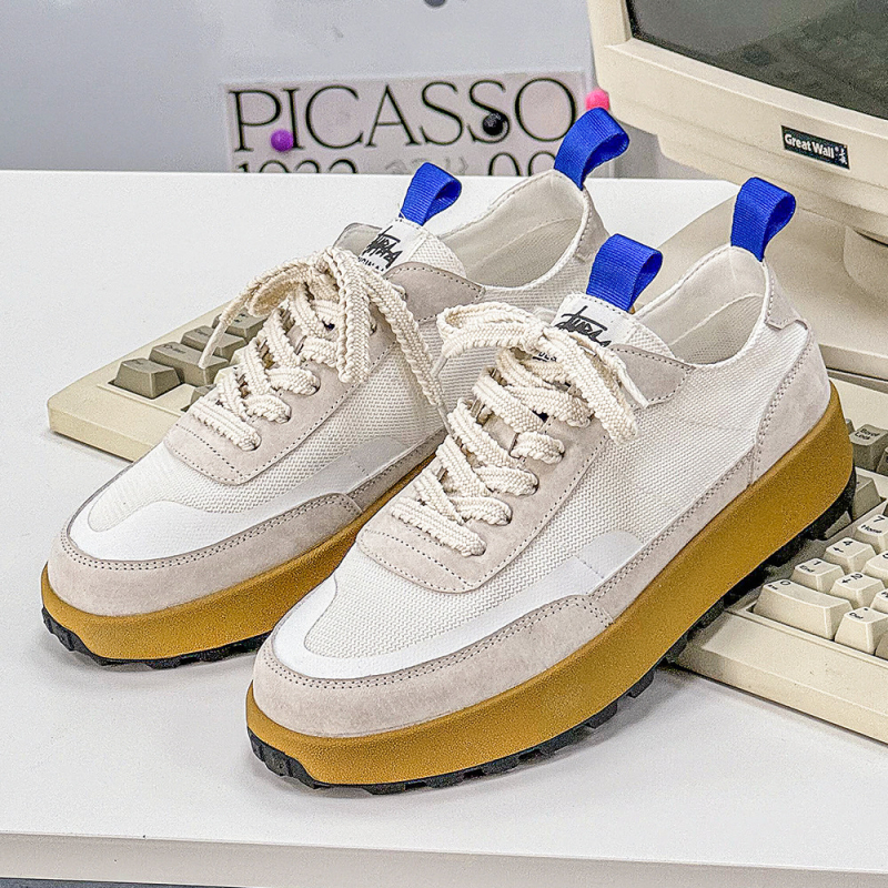Férfi cipő tavasz-nyárra: vintage alacsony felső részű sneaker, légáteresztő, vastag talppal, mindennapi sportcipő