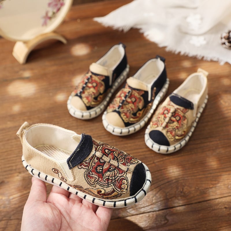 Pantofi de copii cu broderie în stil etnic, slip-on, din bumbac, respirabili, model desen animat