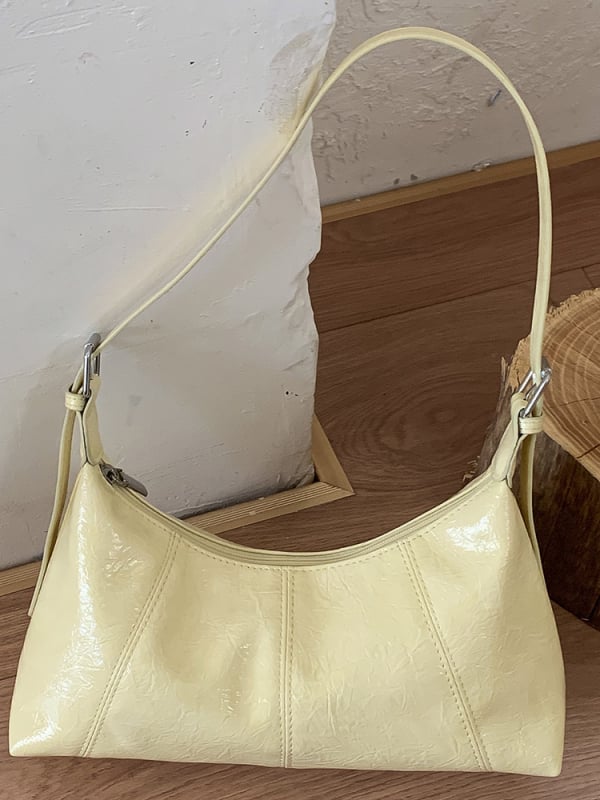 Geantă crossbody din PU, formă semilună, texturată, capacitate mare, primăvara 2026