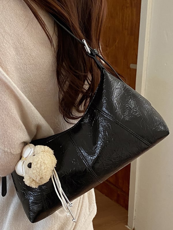 Geantă crossbody din PU, formă semilună, texturată, capacitate mare, primăvara 2026