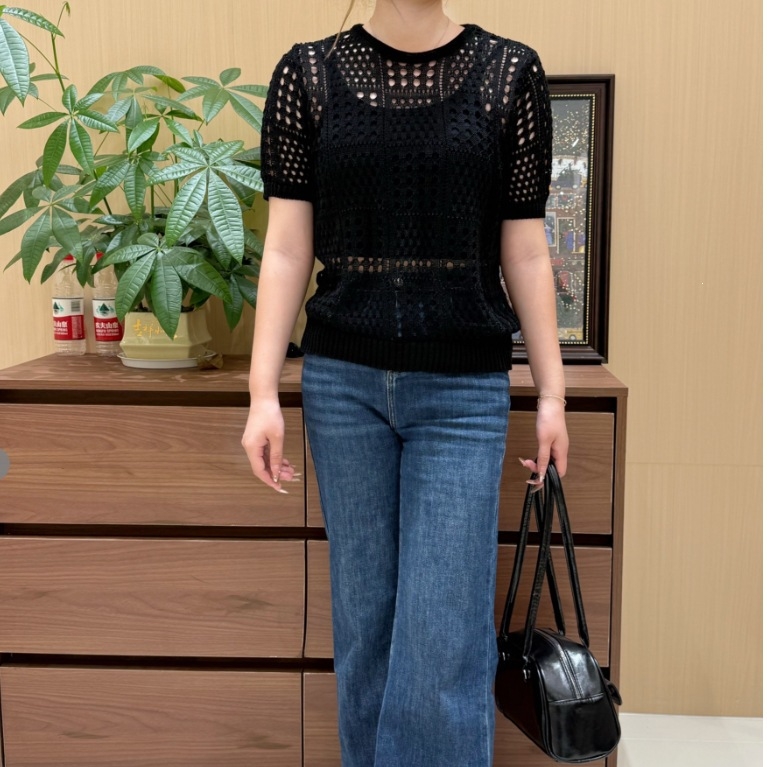 Γυναικεία Plus Size πλεκτή μπλούζα με διατρήσεις, χαλαρή γραμμή, στρογγυλός λαιμός, δαντελωτή επικάλυψη, κοντά μανίκια