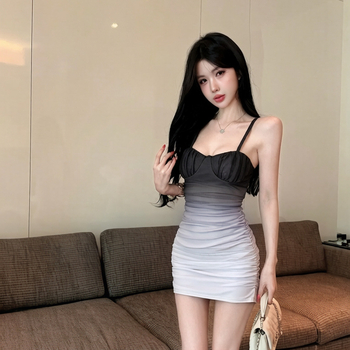 Διαβαθμισμένο πλέγμα bodycon φόρεμα με τετράγωνο ντεκολτέ, χωρίς μανίκια, κοντό μήκος