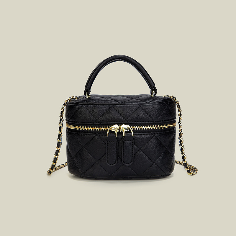 Τσάντα σε στυλ Chanel με διαμαντοειδές quilting και αλυσίδα, ευέλικτή χειραποσκευή ή crossbody, θήκη για κινητό