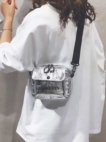 Νέα μόδα: μικρή crossbody τσάντα, κομψή θήκη τηλεφώνου με ευέλικτο καθημερινό στυλ, εμπνευσμένη από το κορεάτικο casual