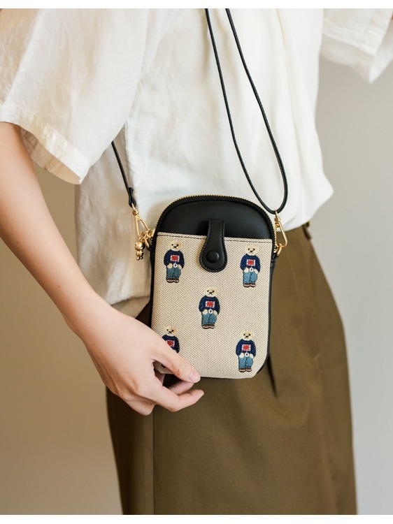 Τσαντάκι κινητού με καρτούν αρκούδα, crossbody, 2025 άνοιξη-καλοκαίρι, γλυκό και ευέλικτο, σχέδιο με χρωματικά μπλοκ