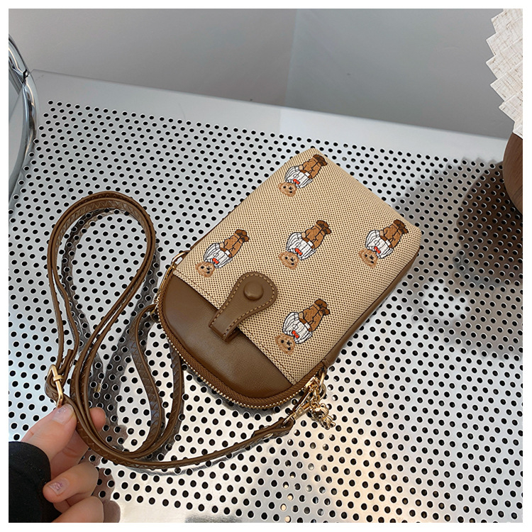 Τσαντάκι κινητού με καρτούν αρκούδα, crossbody, 2025 άνοιξη-καλοκαίρι, γλυκό και ευέλικτο, σχέδιο με χρωματικά μπλοκ
