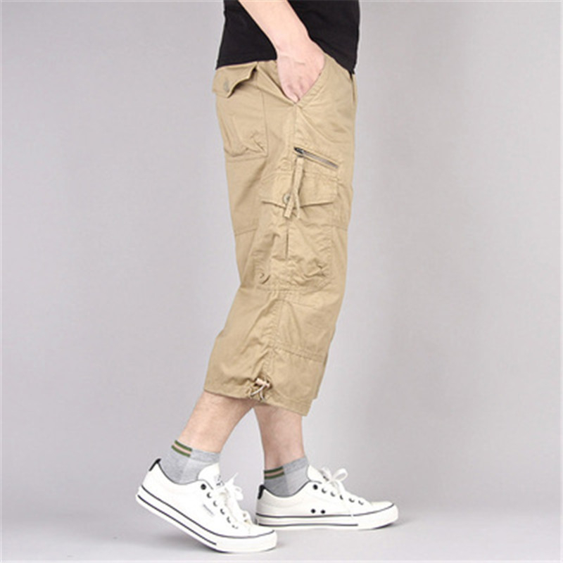 Ανδρικά χαλαρά cargo shorts από ελαφρύ βαμβάκι, μέχρι το γόνατο