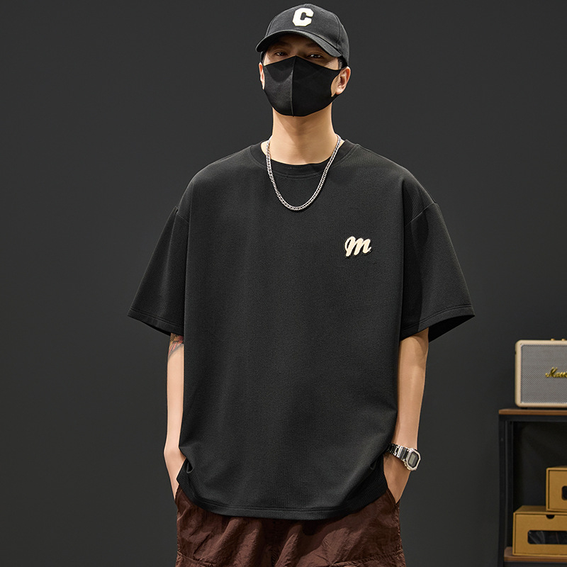 Ανδρικό βαμβακερό κοντομάνικο T-shirt, χαλαρή γραμμή, μινιμαλιστικό στυλ, υψηλής ποιότητας αίσθηση, ευέλικτο για το καλοκαίρι 2025.