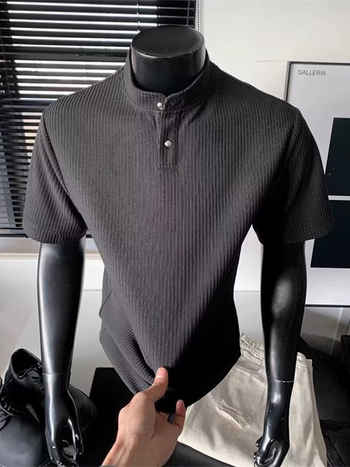 Cleanfit 2026 καλοκαίρι ανδρικό πόλο με λαιμό Henley, κοντό μανίκι, μονόχρωμο, ιαπωνικού στυλ