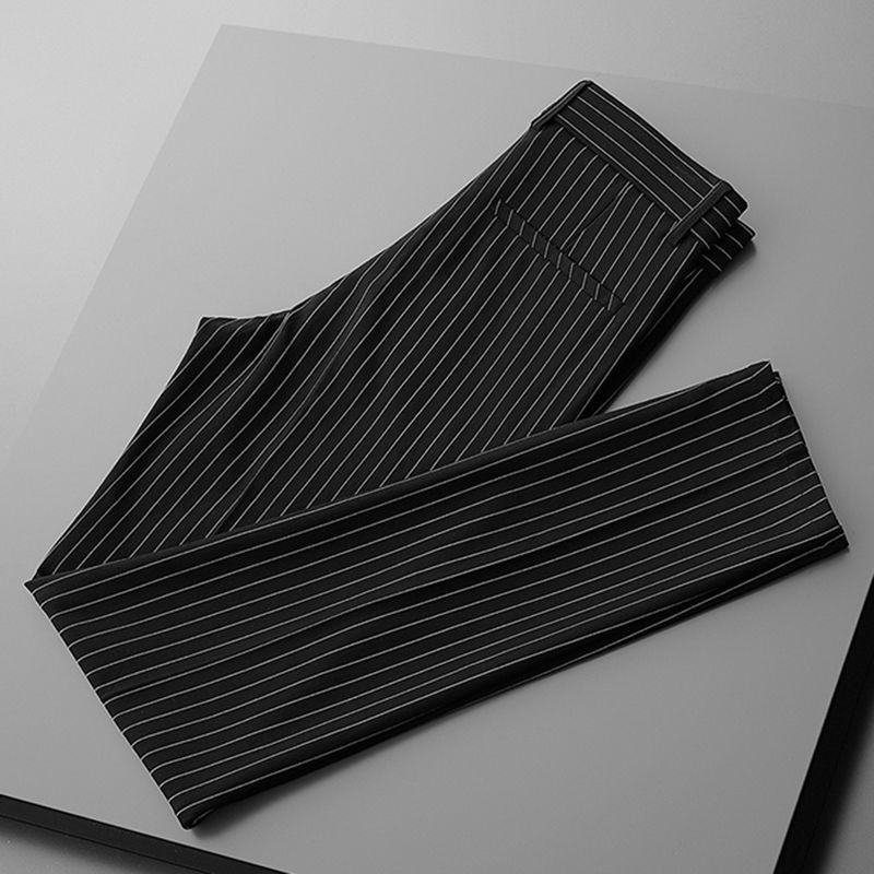 Ανδρικά παντελόνια με drape για επαγγελματικό στυλ, εφαρμοστό, cropped για καλοκαίρι