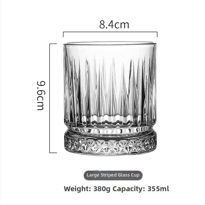 Pruhovaný sklenený pohár na long drink na whisky, koktaily a kávu – minimalistická, vysoká estetika inšpirovaná Instagramom