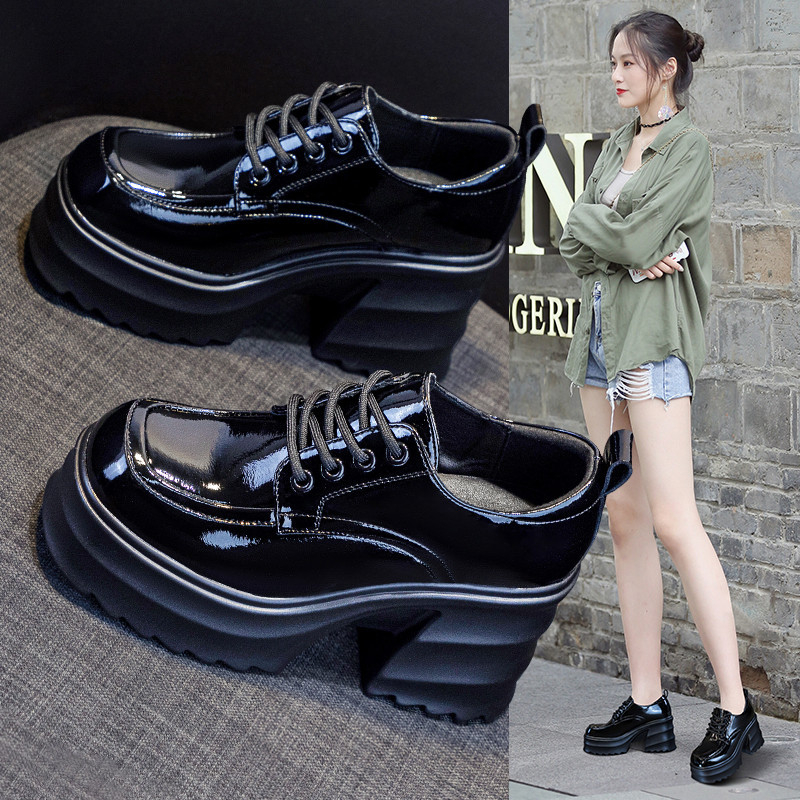 Γυναικείοι loafers με κρυφό ύψος 9 εκ., παχιά σόλα, βρετανικού στυλ PU δέρμα, φθινόπωρο 2025