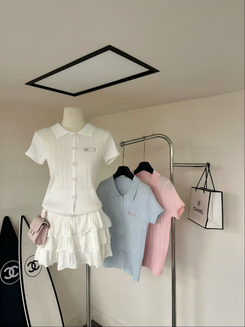 Γυναικείο πλεκτό cardigan με polo γιακά, στριφογυριστό μοτίβο, απαλό και στενό εφαρμοστό στυλ