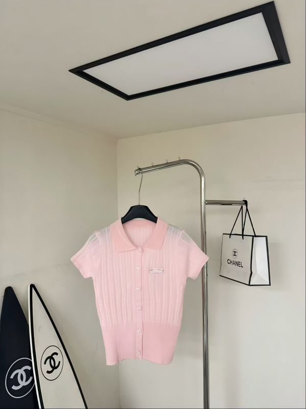 Γυναικείο πλεκτό cardigan με polo γιακά, στριφογυριστό μοτίβο, απαλό και στενό εφαρμοστό στυλ