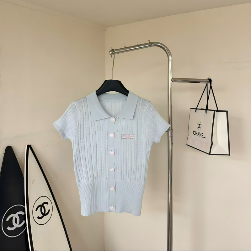 Γυναικείο πλεκτό cardigan με polo γιακά, στριφογυριστό μοτίβο, απαλό και στενό εφαρμοστό στυλ