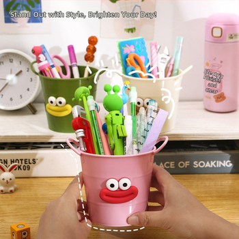 Kreatívny držiak na perá z umelého železa – DIY mini hlaveň s kreslenými klobáskovými ústami
