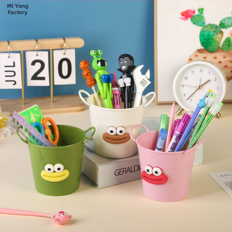 Kreatívny držiak na perá z umelého železa – DIY mini hlaveň s kreslenými klobáskovými ústami