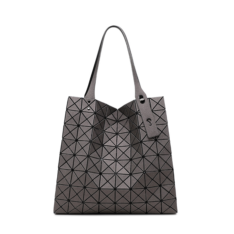 Τσάντα Tote με γεωμετρικό quilting, 8 θήκες, μεγάλο τετράγωνο σχήμα, PVC