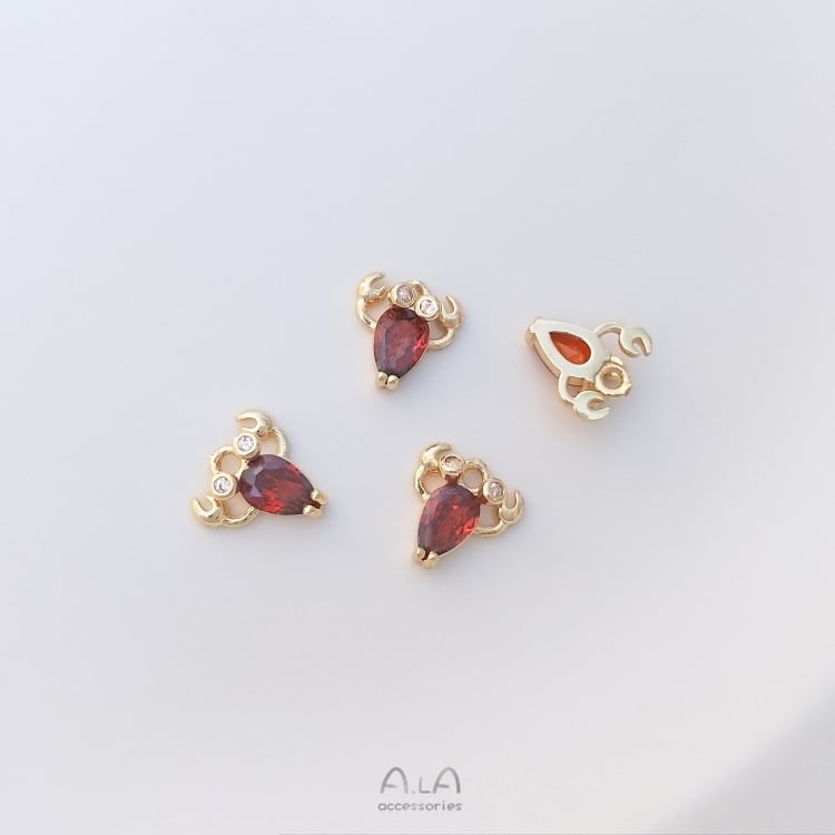 Μενταγιόν επιχρυσωμένο 14K με πολύχρωμα ζιρκόνια — Δεινοσαύρος και θαλάσσια ζωή (μέδουσα, χταπόδι) – μικρό DIY κόσμημα