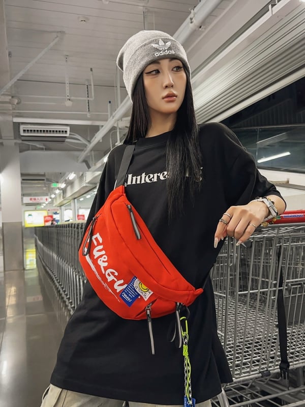 Unisex crossbody kabelka, ľahká, mestského štýlu na cesty, voľnočasové aktivity a šport