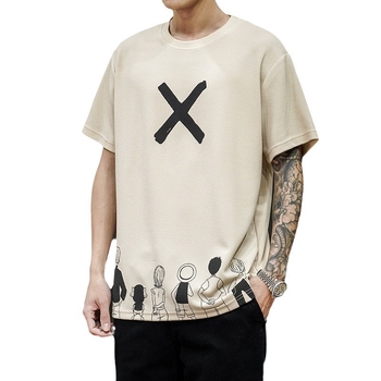 Ανδρικό κοντομάνικο T‑shirt σε ιαπωνικό streetwear στυλ, χαλαρή γραμμή, μεγάλο μέγεθος, γραφικό τύπωμα