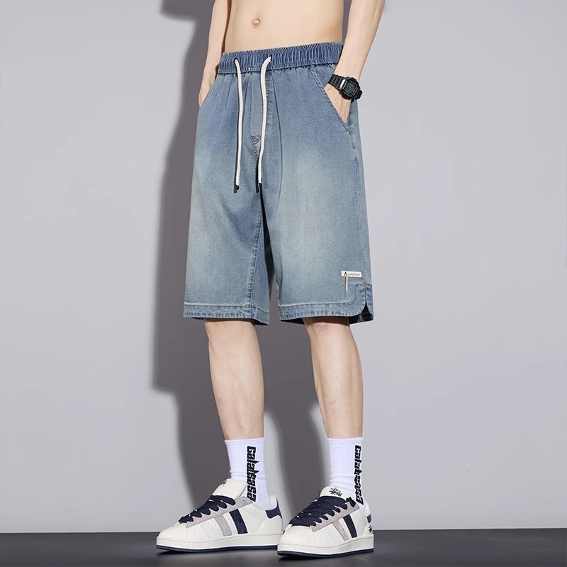 Ανδρικά σορτς Lyocell denim, καλοκαίρι ελαφρύ ύφασμα, χαλαρή ίσια εφαρμογή, μοντέλο 2026, μήκος μέχρι το μέσο μηρού.