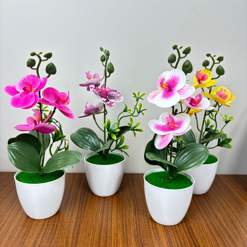 Phalaenopsis τεχνητή ορχιδέα, τρία άνθη και δύο φύλλα, σε μικρό κυκλικό γλαστράκι, διακοσμητικό για είσοδο