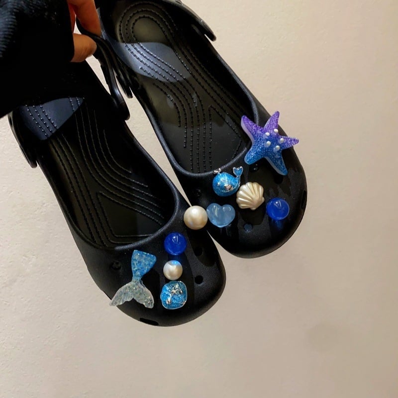 Αξεσουάρ για Crocs με φιογκάκι σε πουά – διακοσμητικά για jelly shoes, σε στυλ Χέμπορν