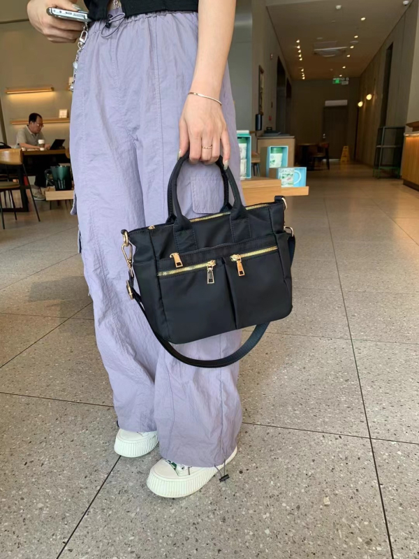 Γυναικεία τσάντα crossbody από νάιλον, αδιάβροχη και ελαφριά, με πολλές θήκες, καθημερινός μινιμαλιστικός σχεδιασμός, μεσαίου μεγέθους