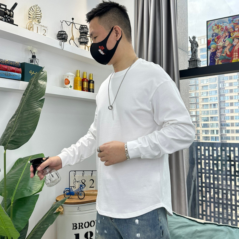 Ανδρικό κοντομάνικο T-shirt από βαμβάκι με μινιμαλιστικό στύλ και καμπύλο τελείωμα, μονόχρωμο, στρογγυλός λαιμός