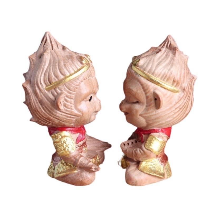 Monkey King от прасковено дърво, настолен декоративен елемент, дърворезба Sun Wukong