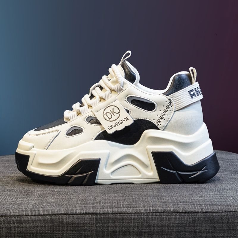 Γυναικείες sneakers με φαρδιά σόλα για αύξηση ύψους, χειμερινά 2025 casual αθλητικά παπούτσια με επένδυση φλίς
